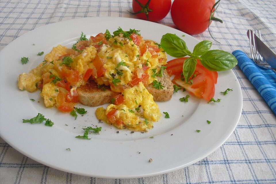 Rührei mit Tomaten