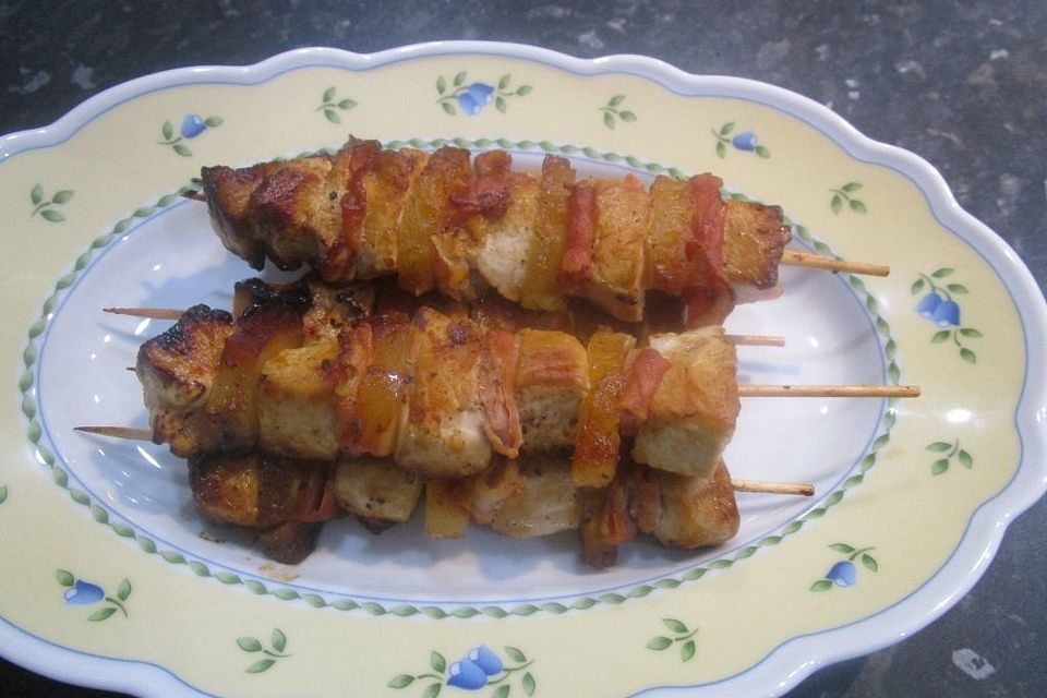 Putenspieße mit Ananas