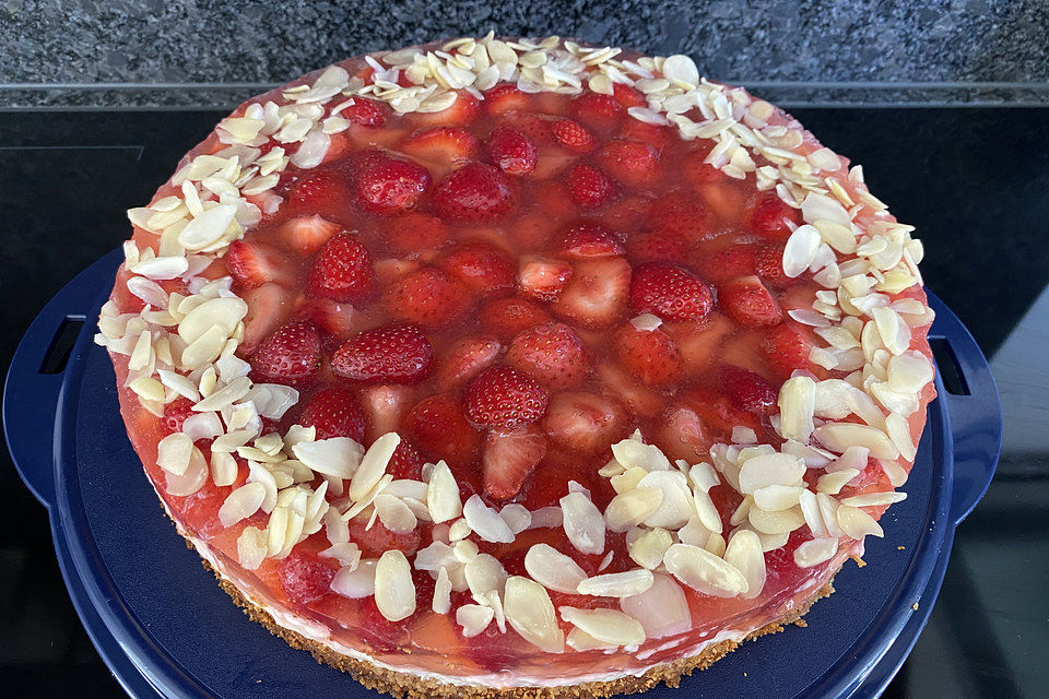 Erdbeerkuchen mit Vanillepudding