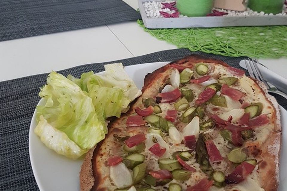 feuervogels Spargel-Flammkuchen