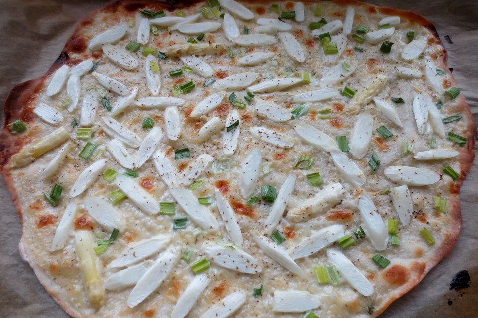 feuervogels Spargel-Flammkuchen