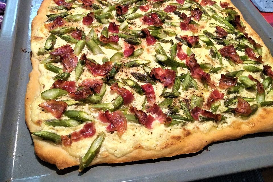 feuervogels Spargel-Flammkuchen