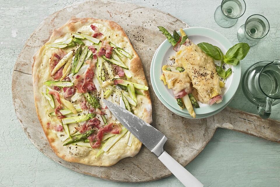 feuervogels Spargel-Flammkuchen