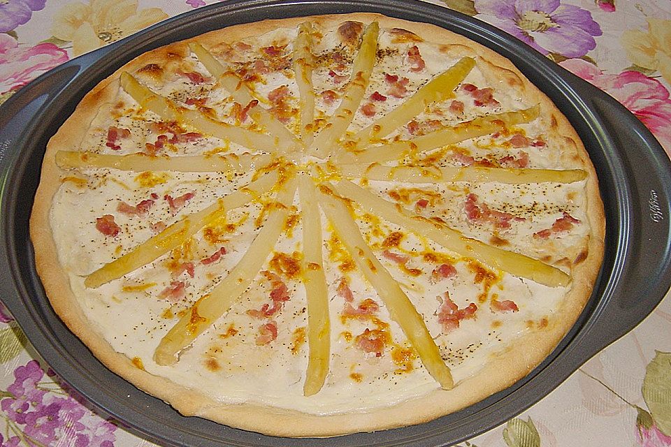 feuervogels Spargel-Flammkuchen