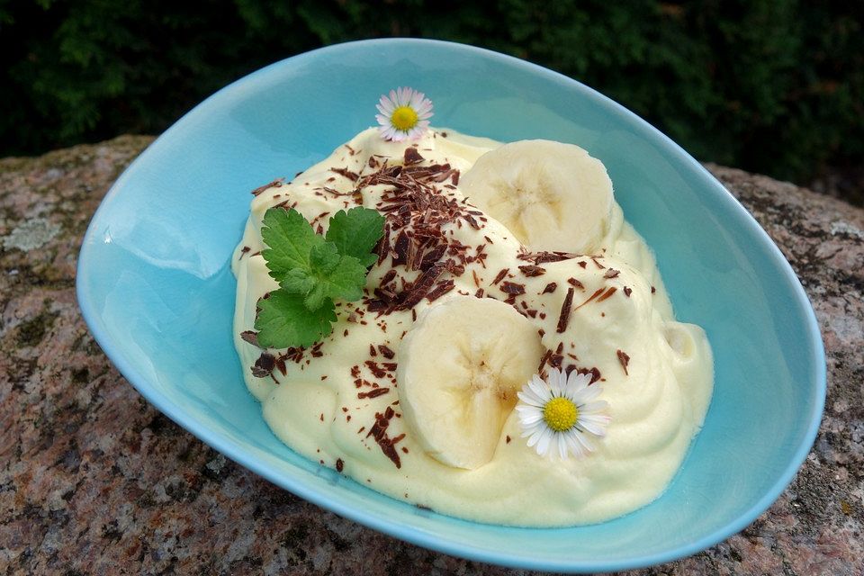 Beschwipste Bananencreme