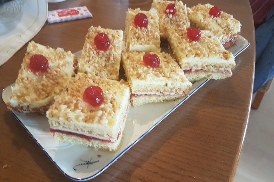 Frankfurter Kranz Schnitten