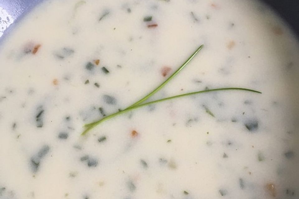 Mittelalterliche Kräutersuppe