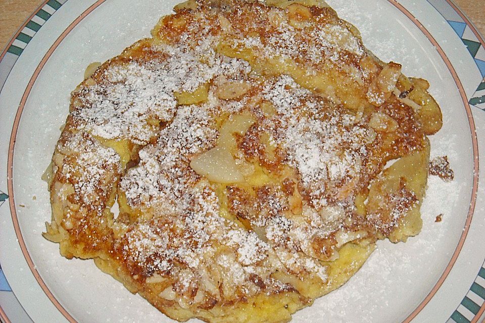 Kaiserschmarrn mit Apfel