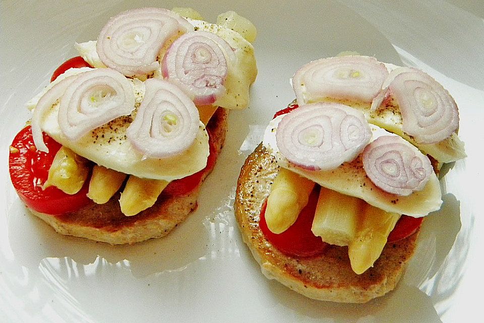 Pestosteak mit Spargel