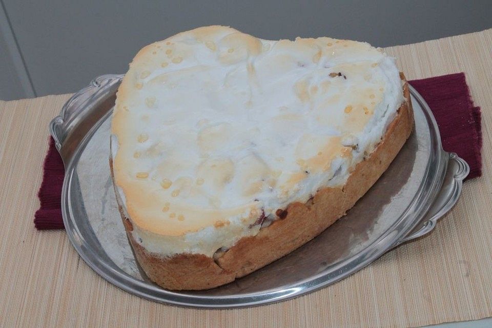 Rhabarberkuchen mit Baiser (fettarm)