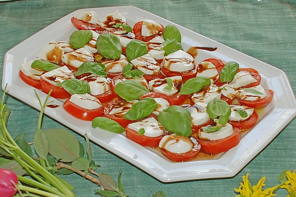 Mozarella mit Tomaten