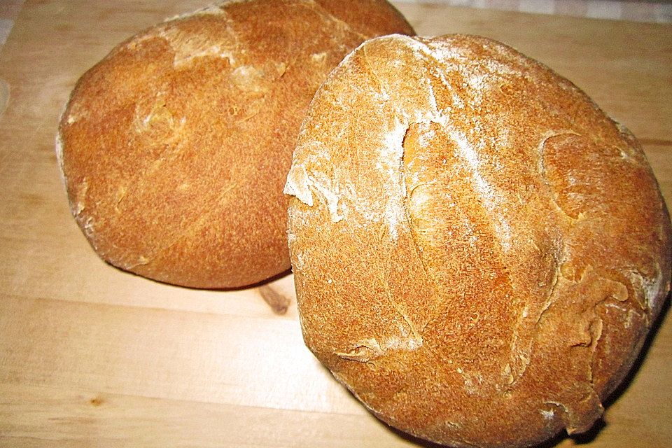 Deftiges Weißbrot