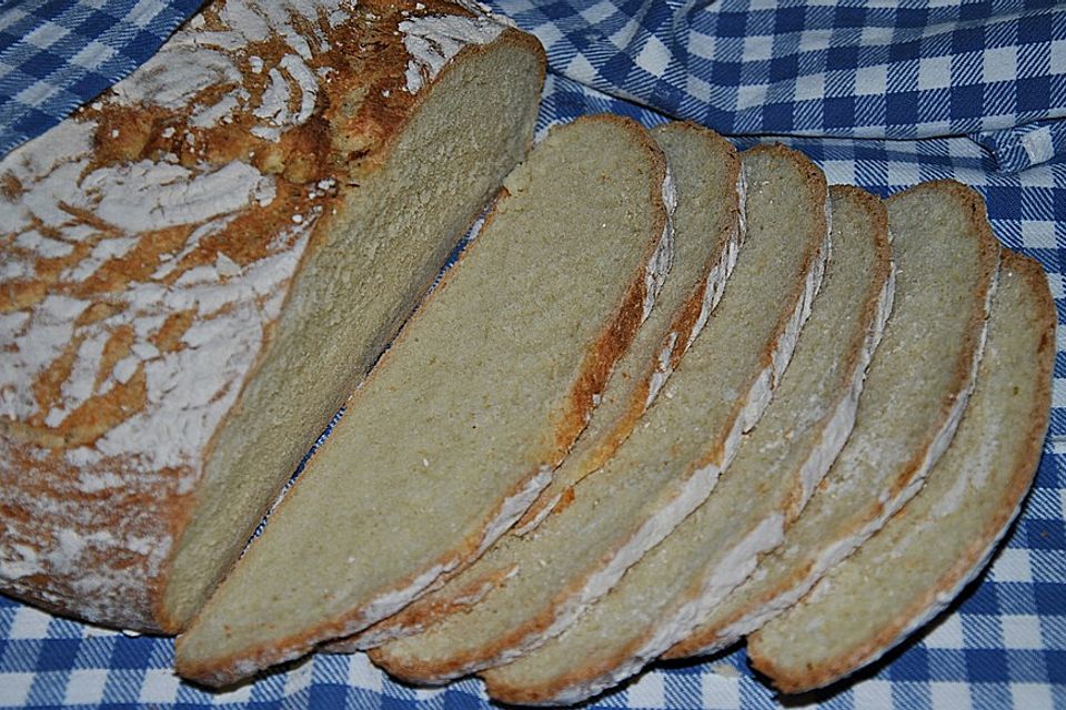 Deftiges Weißbrot