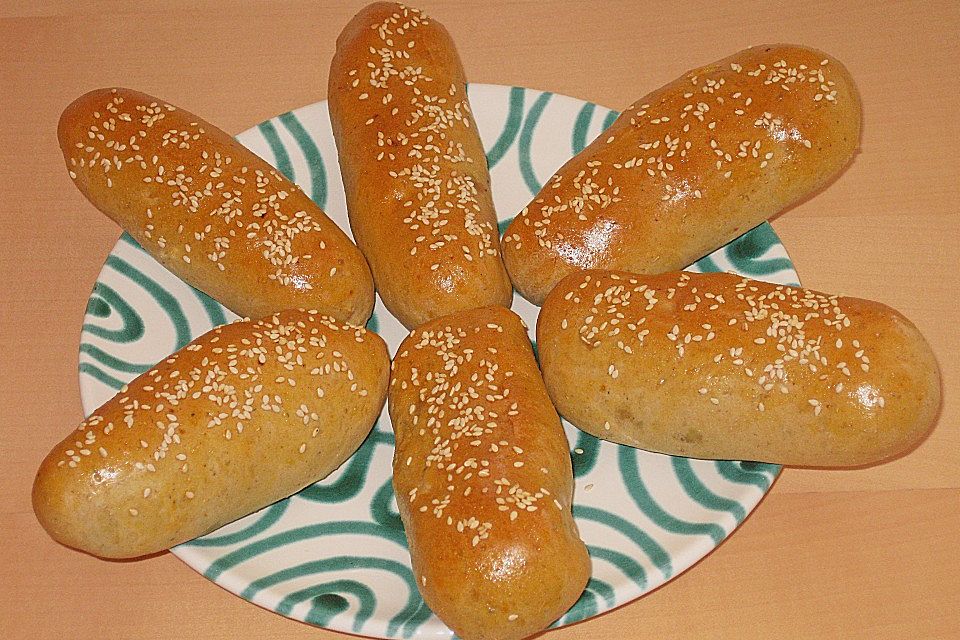 Gefüllte Partybrötchen