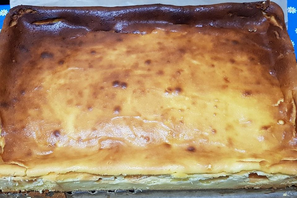 Aprikosenkuchen-Käsekuchen ohne Boden