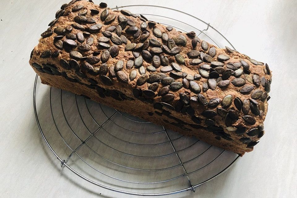 Schnelles Kürbiskernbrot