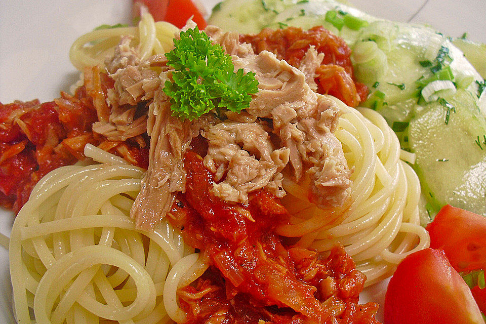 Spaghetti mit Thunfisch