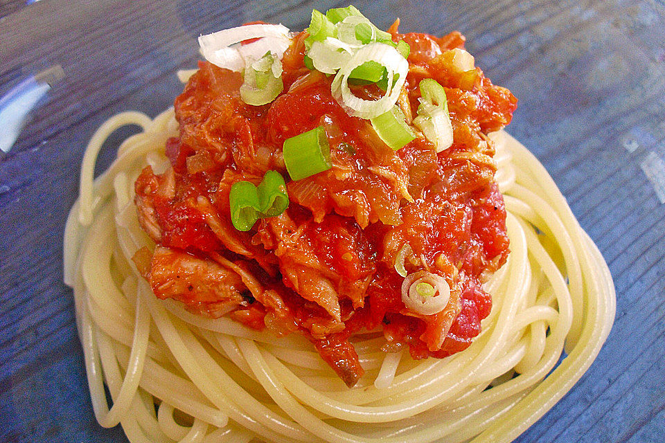 Spaghetti mit Thunfisch