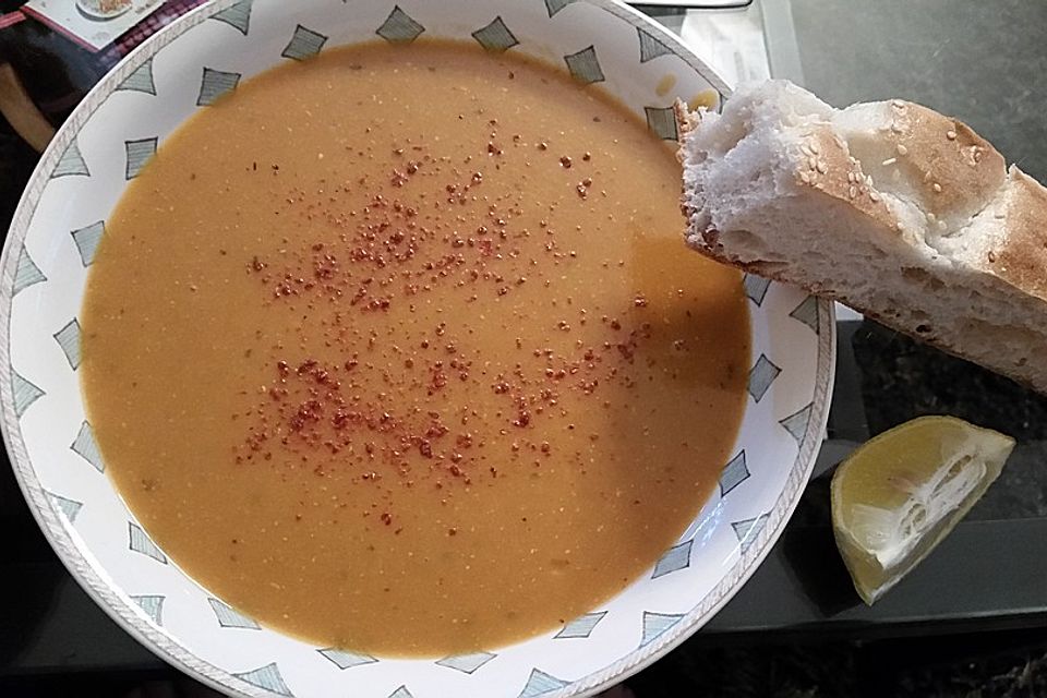 Mercimek Corbasi