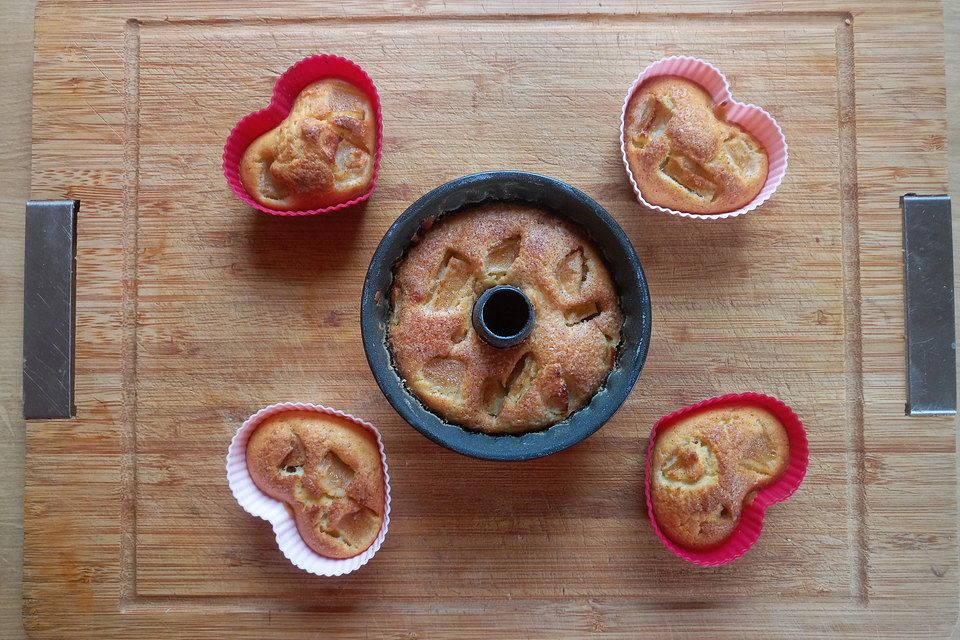 Apfel - Frischkäse - Rührkuchen