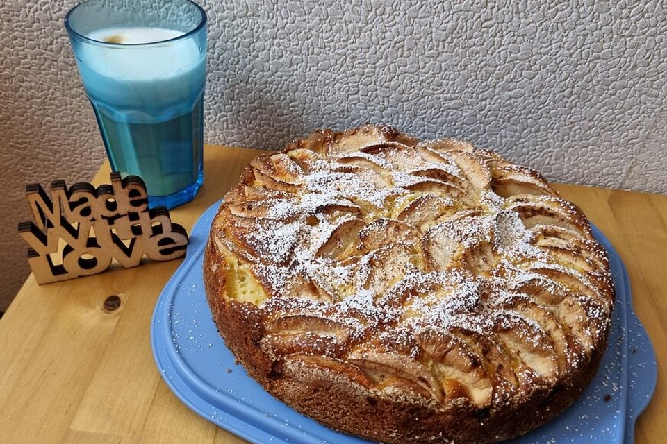 Apfel - Frischkäse - Rührkuchen