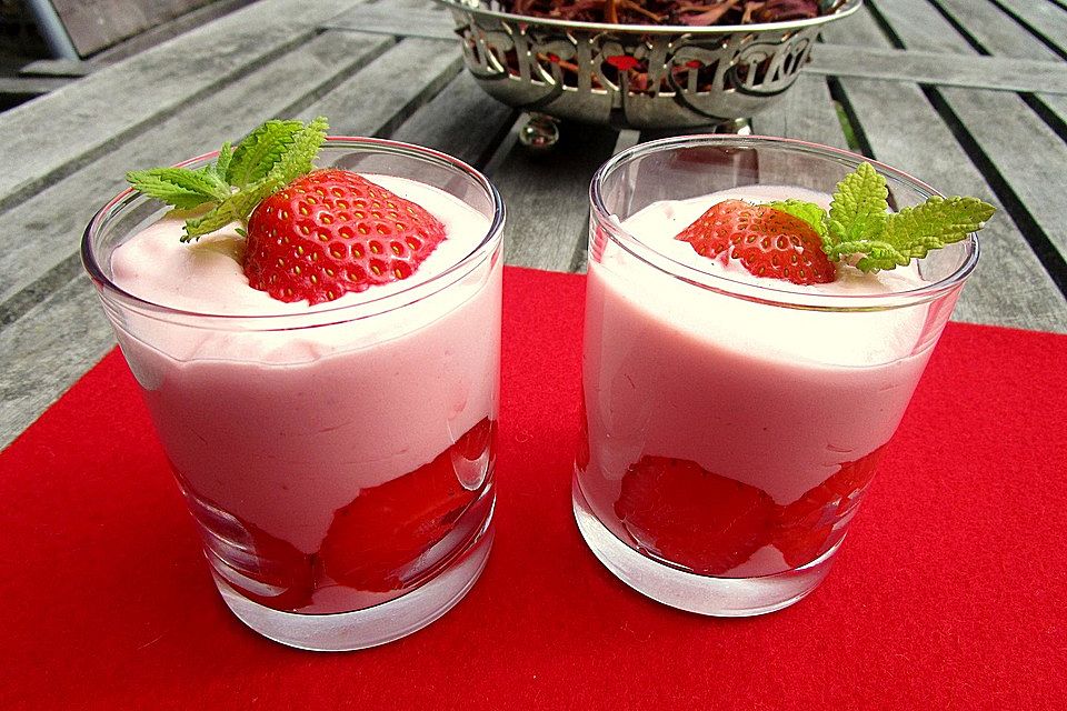 Erdbeermousse