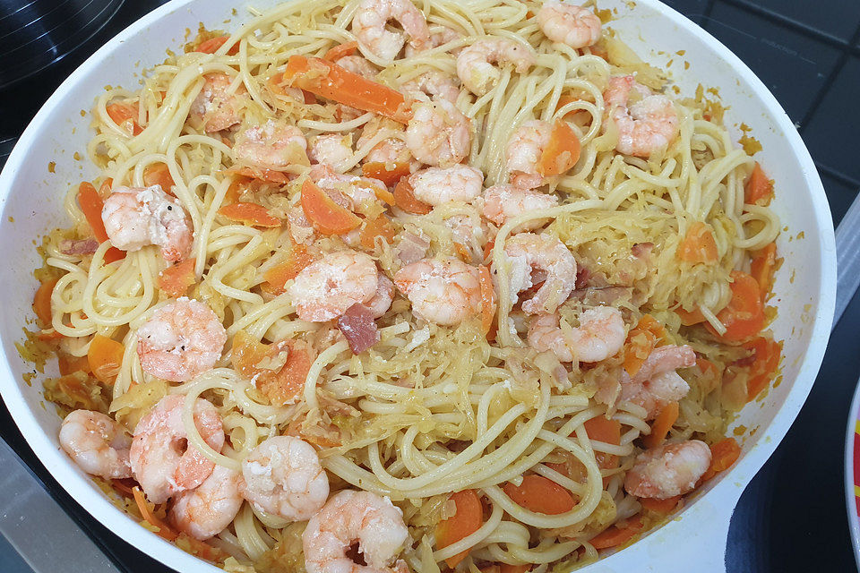 Sauerkrautspaghetti mit Scampi