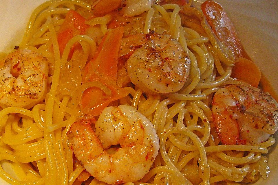 Sauerkrautspaghetti mit Scampi