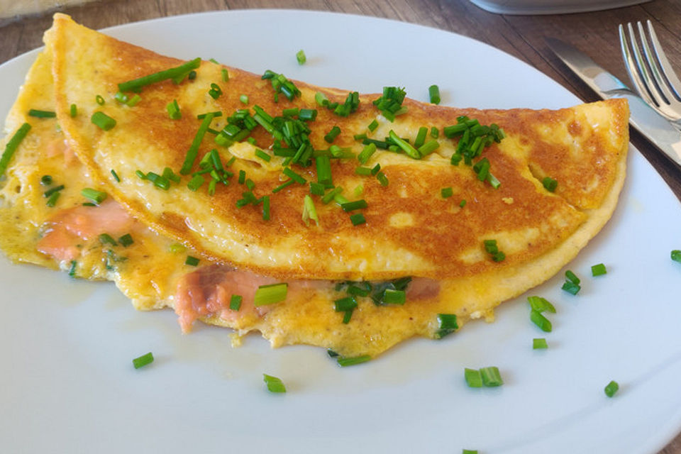 Omelett mit geräuchertem Lachs