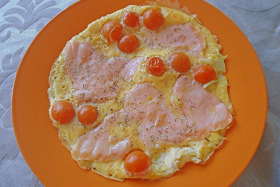 Omelett mit geräuchertem Lachs