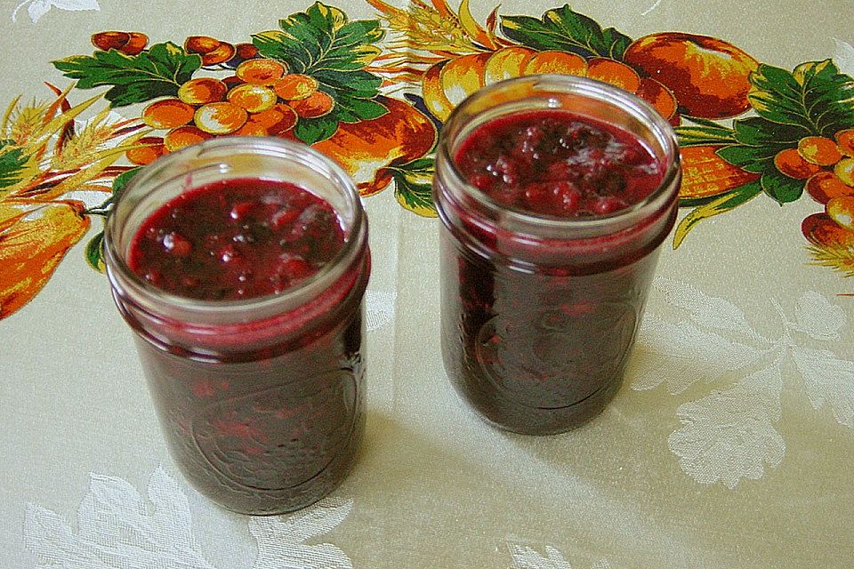 Brombeer - Walnussmarmelade