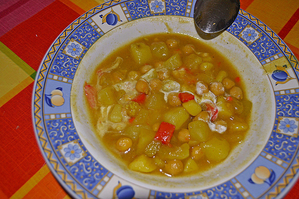 Ägyptische Kartoffelsuppe