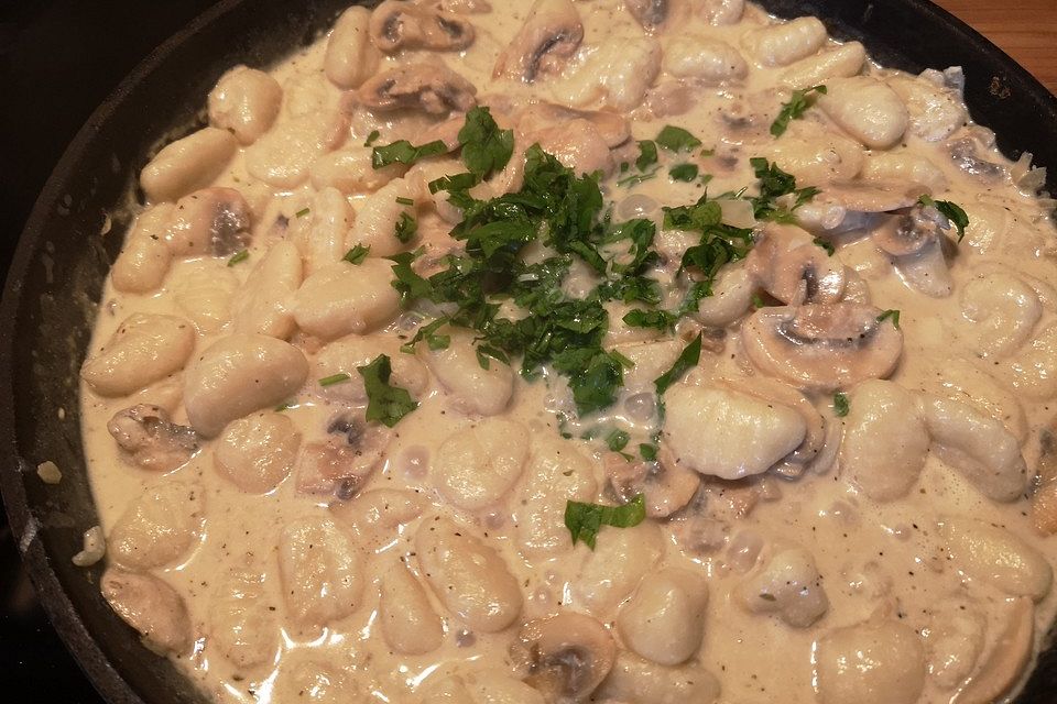 Gnocchi Champignon Pfanne