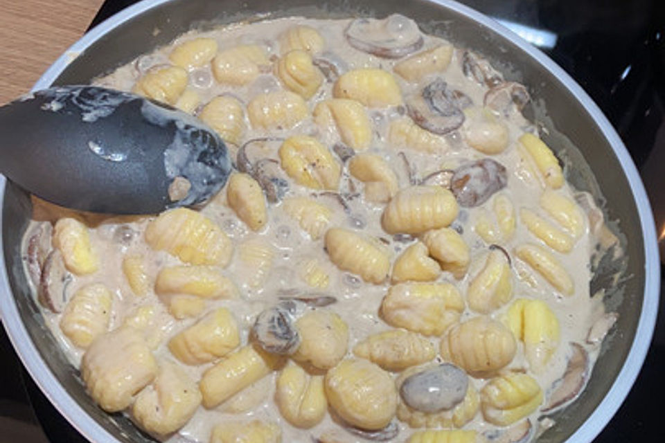 Gnocchi Champignon Pfanne