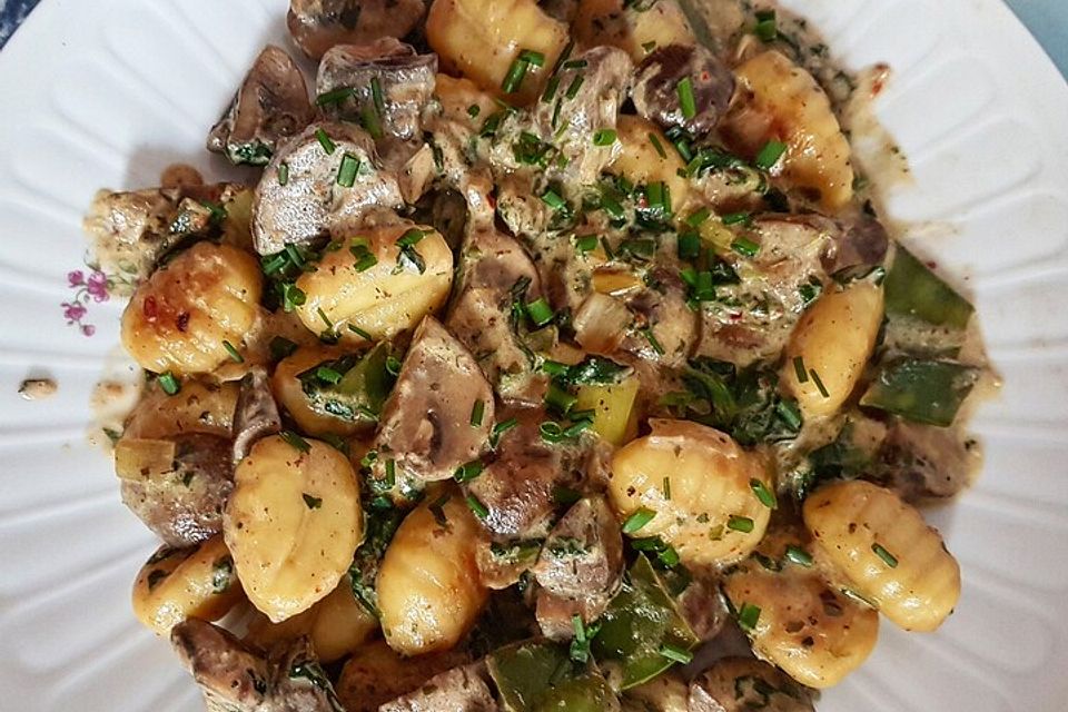 Gnocchi Champignon Pfanne