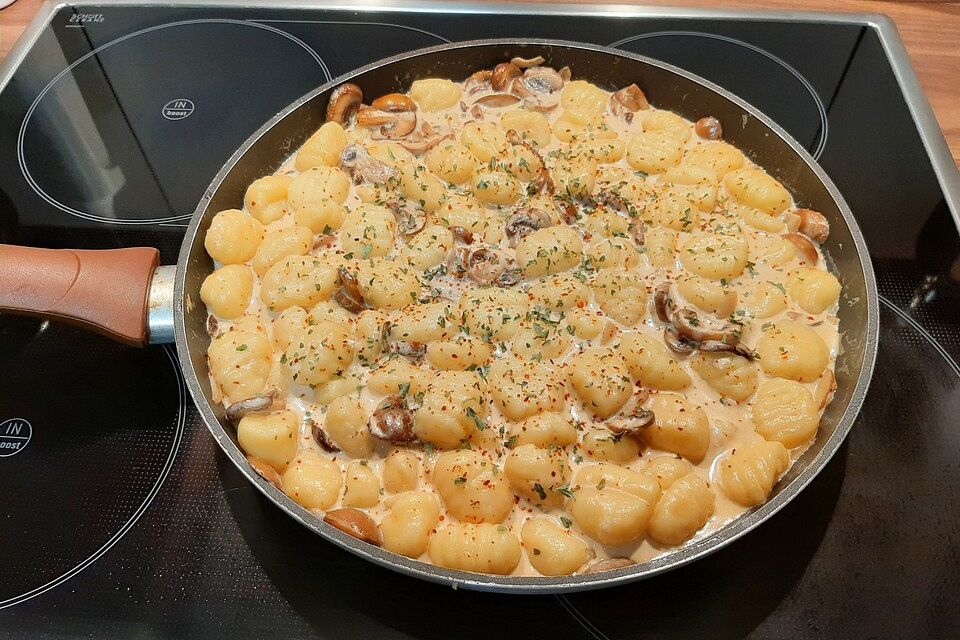 Gnocchi Champignon Pfanne