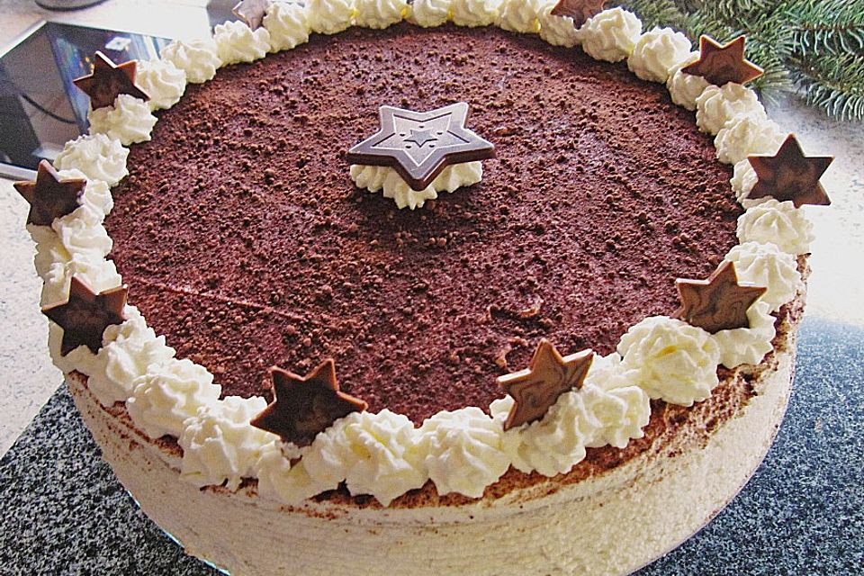 Tiramisu - Torte mit Amaretto