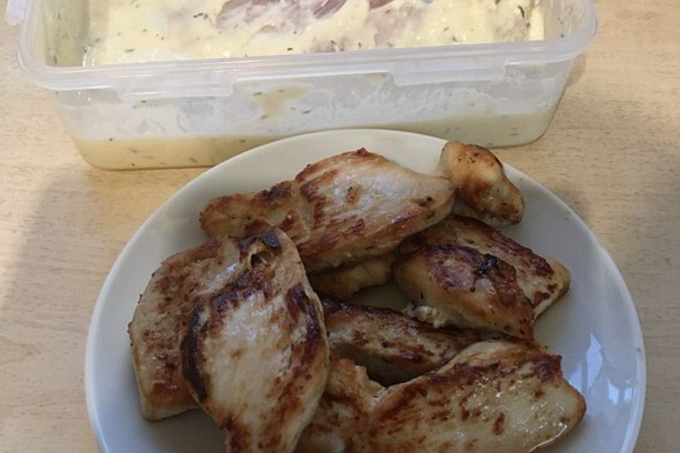 Hühnerbrust  in Joghurt - Senf Marinade