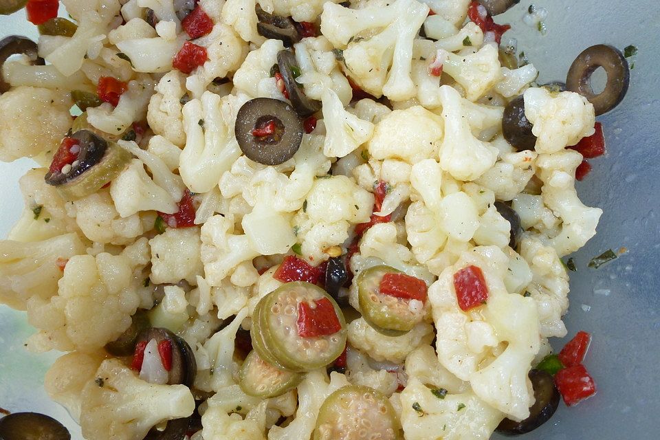 Blumenkohlsalat Napolitana