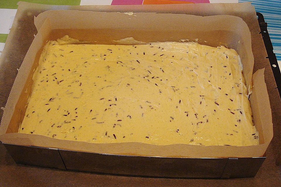 Ameisen-Eierlikörkuchen