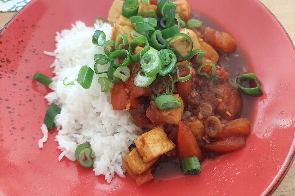 Gebratene Tomaten mit Tofu