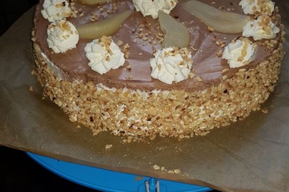 Nougat - Birnen - Torte