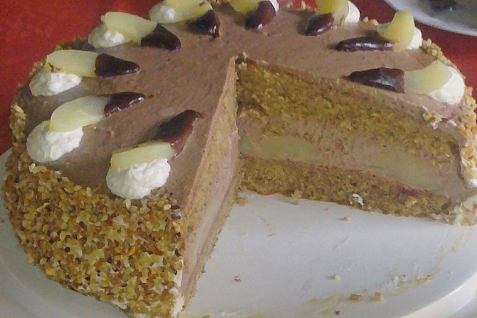 Nougat - Birnen - Torte