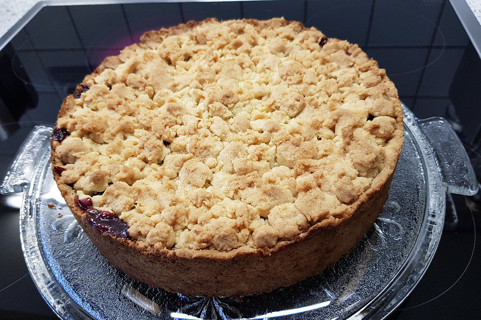 Kirschkuchen mit Streusel