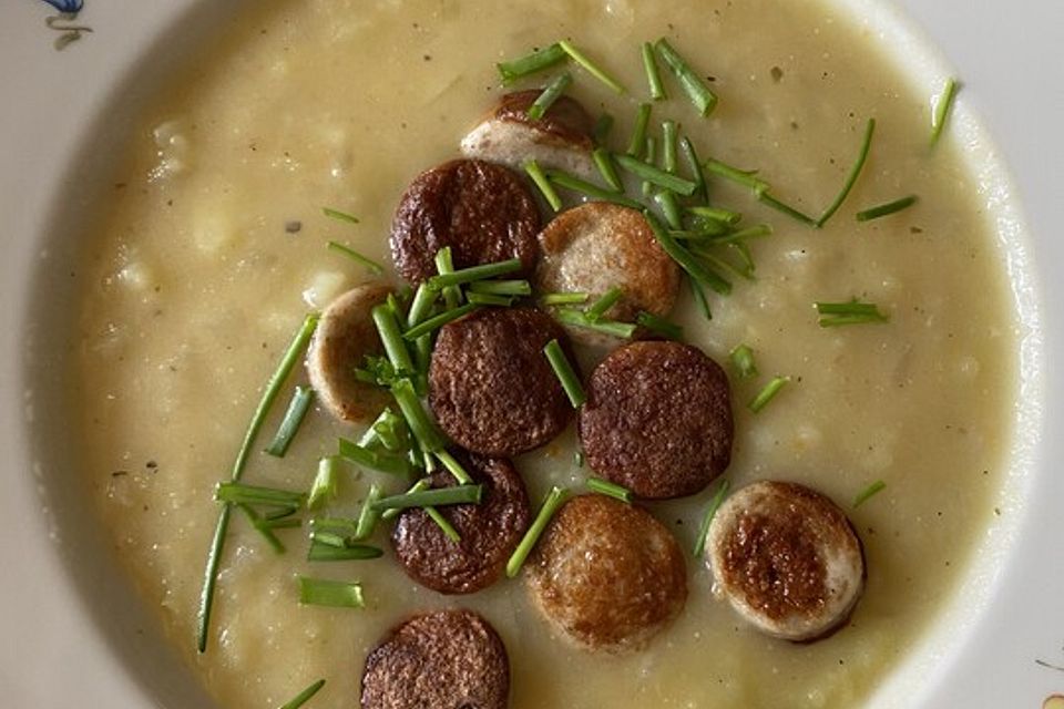 Dortmunder Zwiebel-Kartoffelsuppe