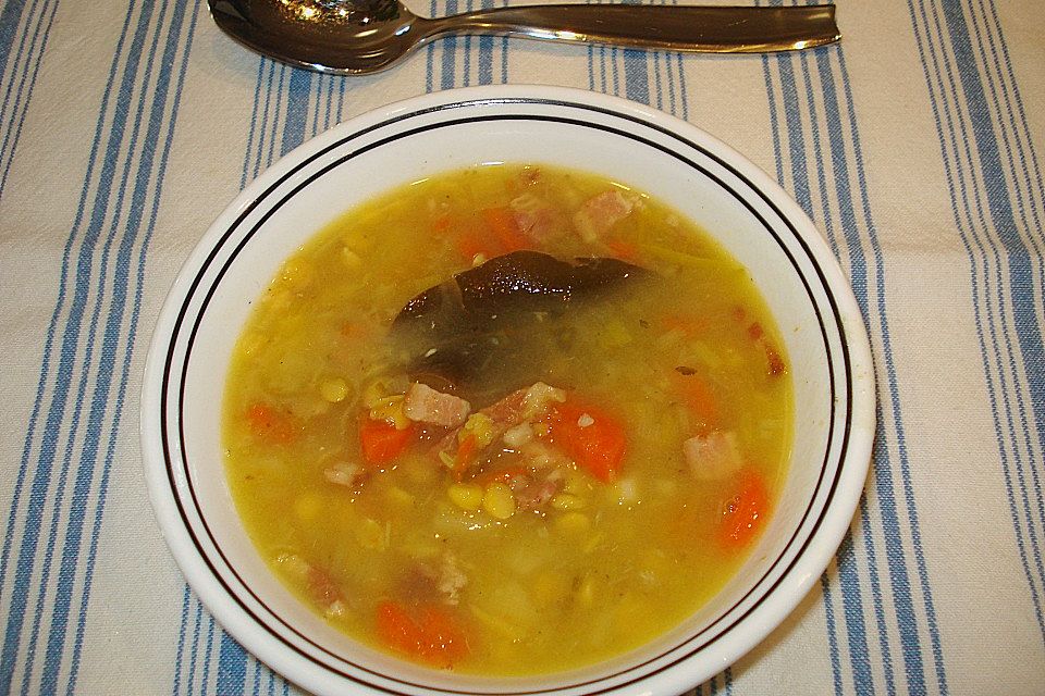 Erbsensuppe