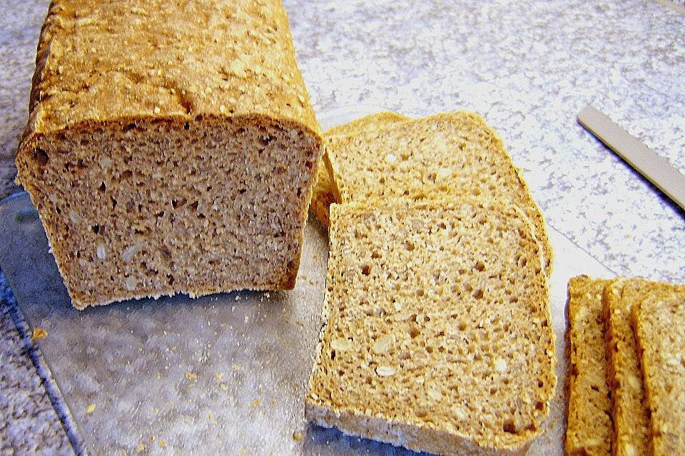 Dinkel - Buchweizen - Brot