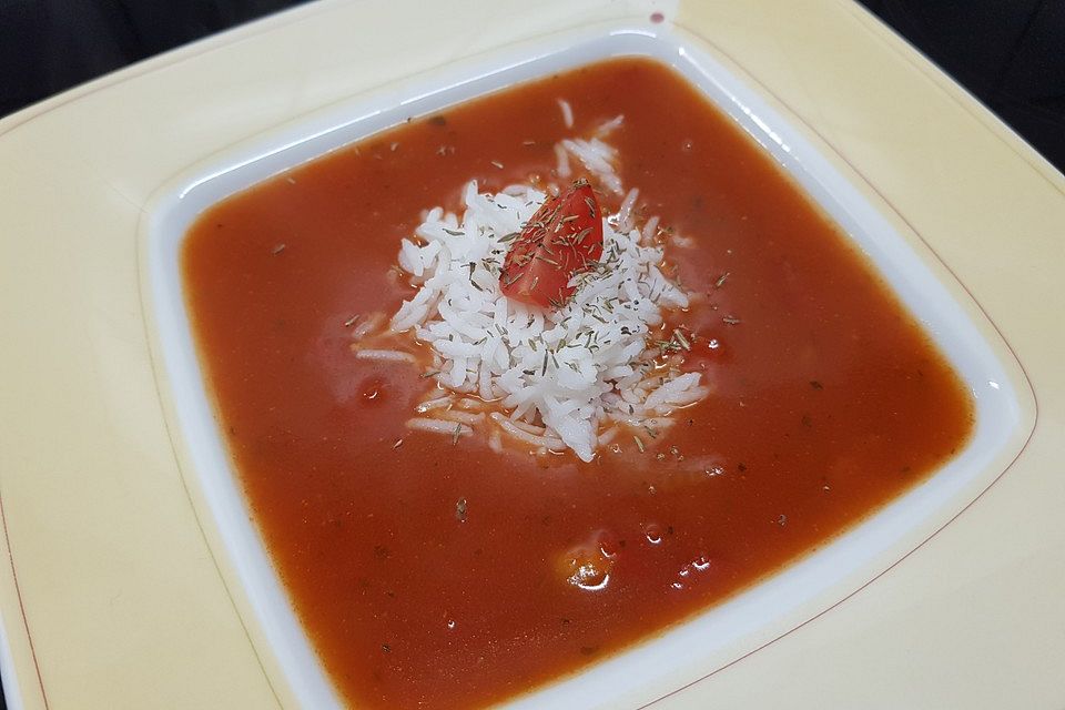 Altdeutsche Tomatensuppe mit Reis