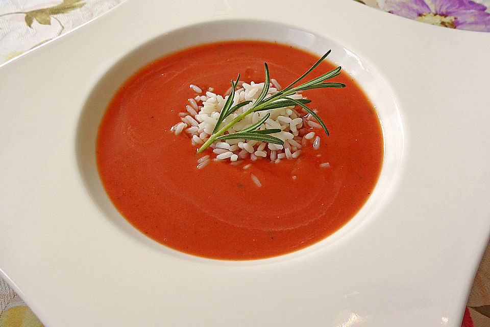 Altdeutsche Tomatensuppe mit Reis