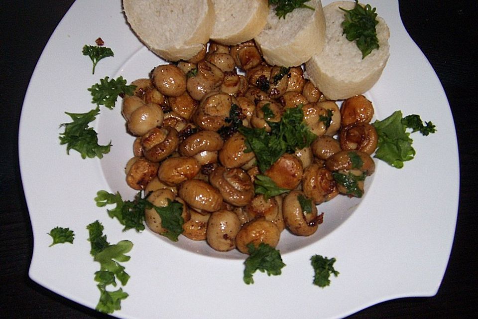 Sautierte Champignons ,,al aglio''